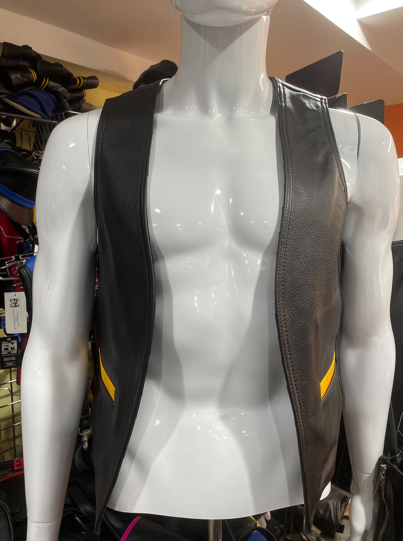 Saloon Vest