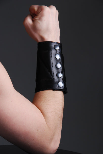 Gauntlet Wristband Padded Design — view 2